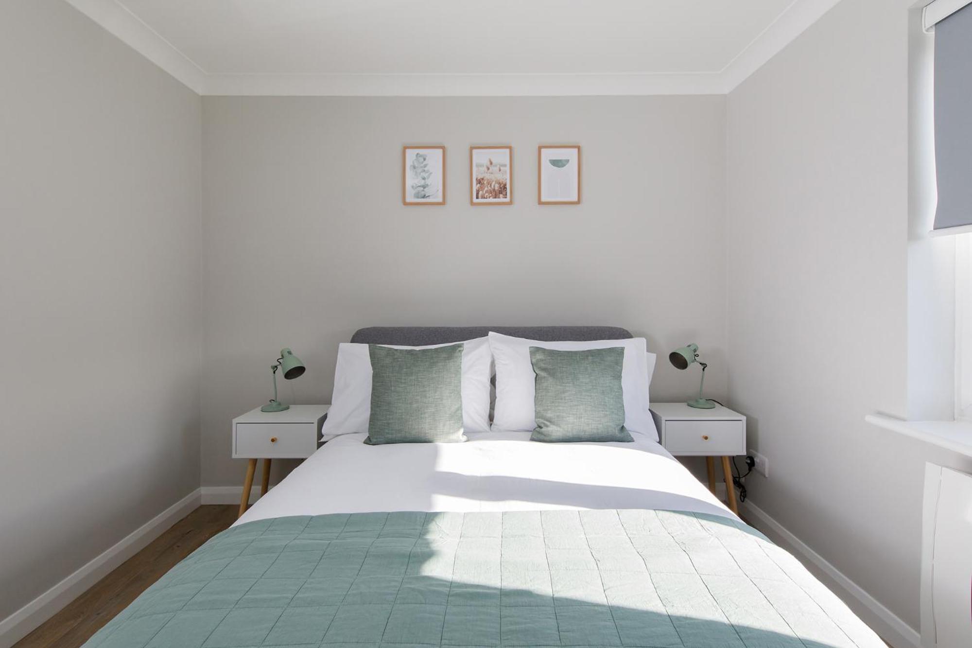 Little Blue By The Butler Collection Appartement Chichester Buitenkant foto